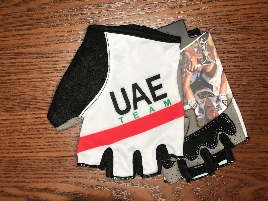 2020 UAE Team One Pair Sports  - Mountain Biking Uae のレビューと価格